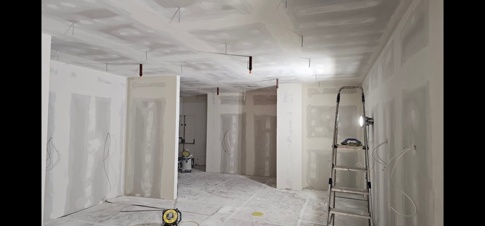 EVASONS | Expert Tape and Jointers in UK | Tape and Jointing